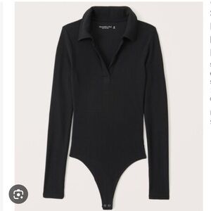 Abercrombie Cream Ribbed Collared Long Sleeve Bodysuit | Size M